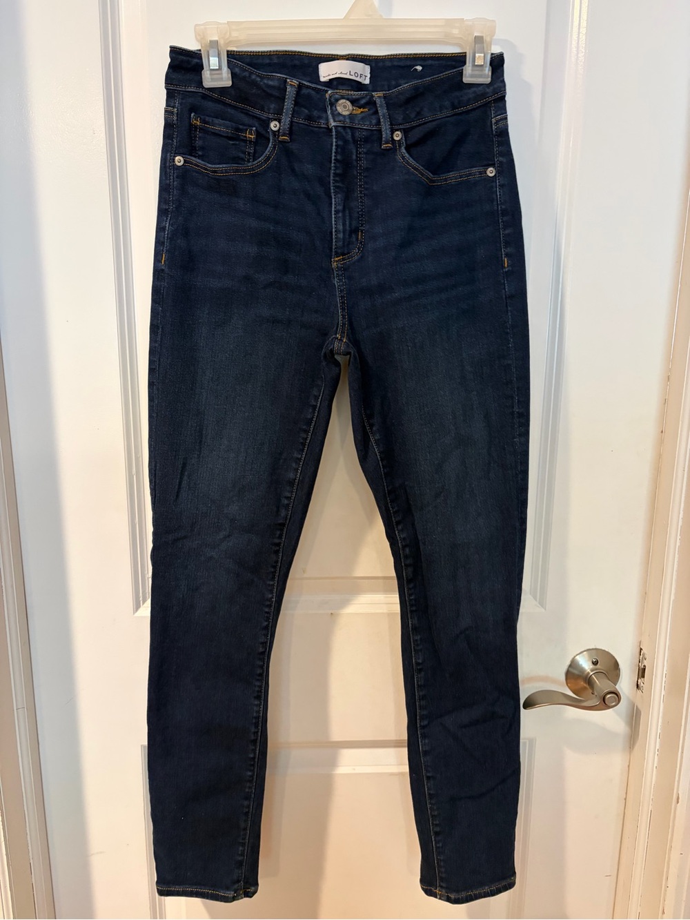 LOFT Dark Wash High-Rise Curvy Skinny Jeans, Size 4